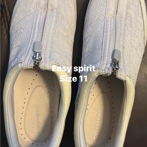 Easy Spirit Women's Slip-On Knit Sneakers in Light Gray and Cream